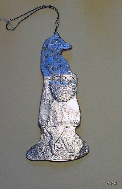 Лиса с лукошком